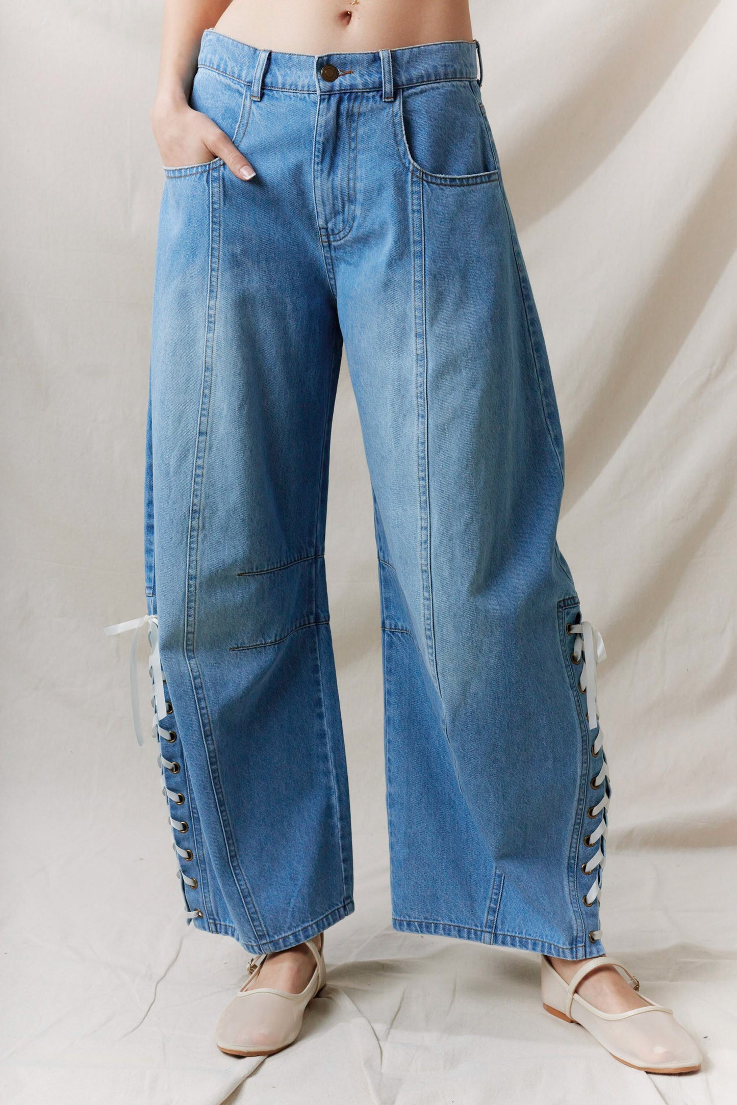 Lace Up Barrel Jeans