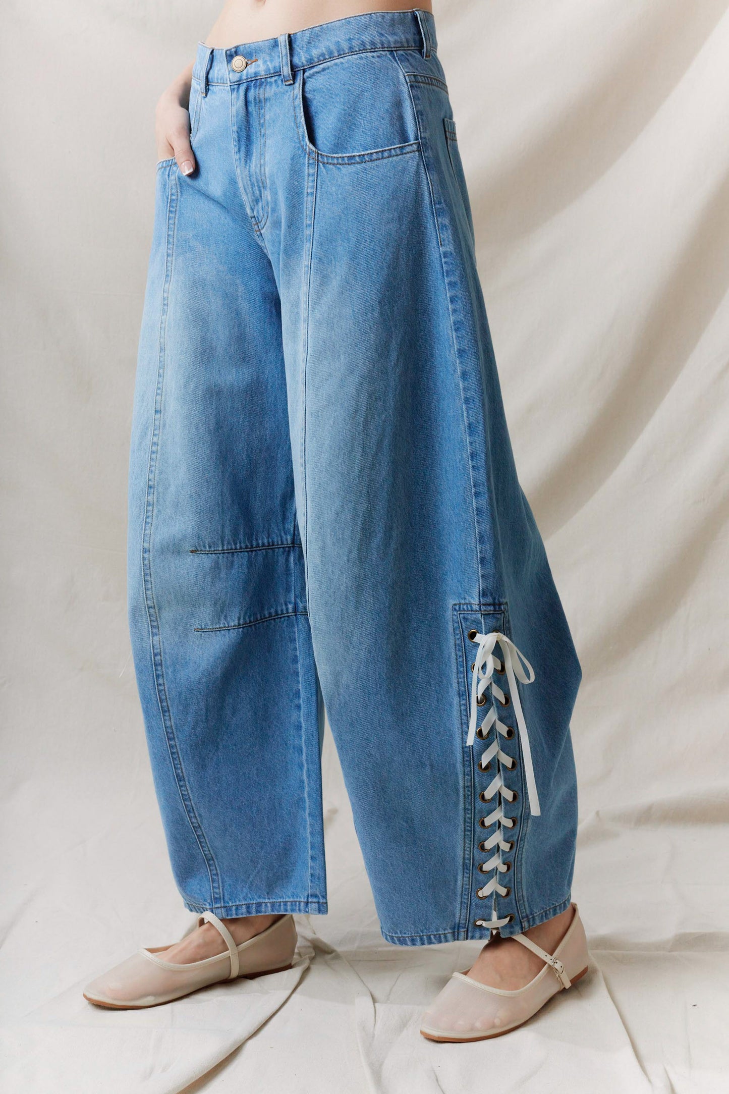Lace Up Barrel Jeans